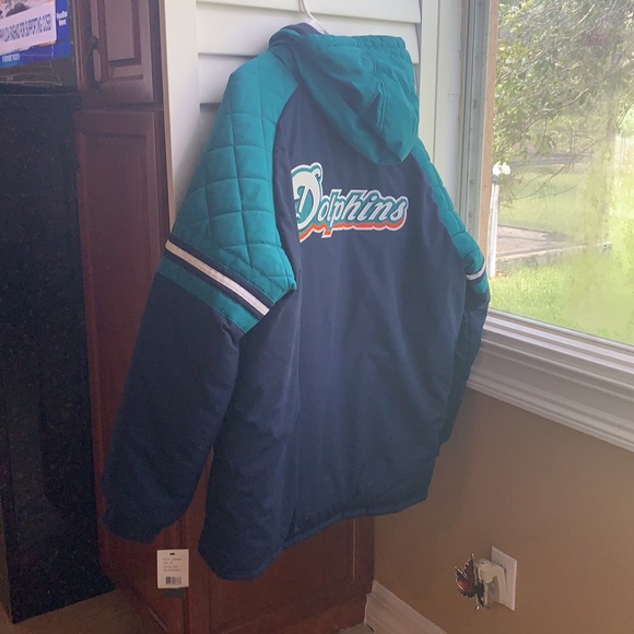 Never worn. - Picture 5 of 8